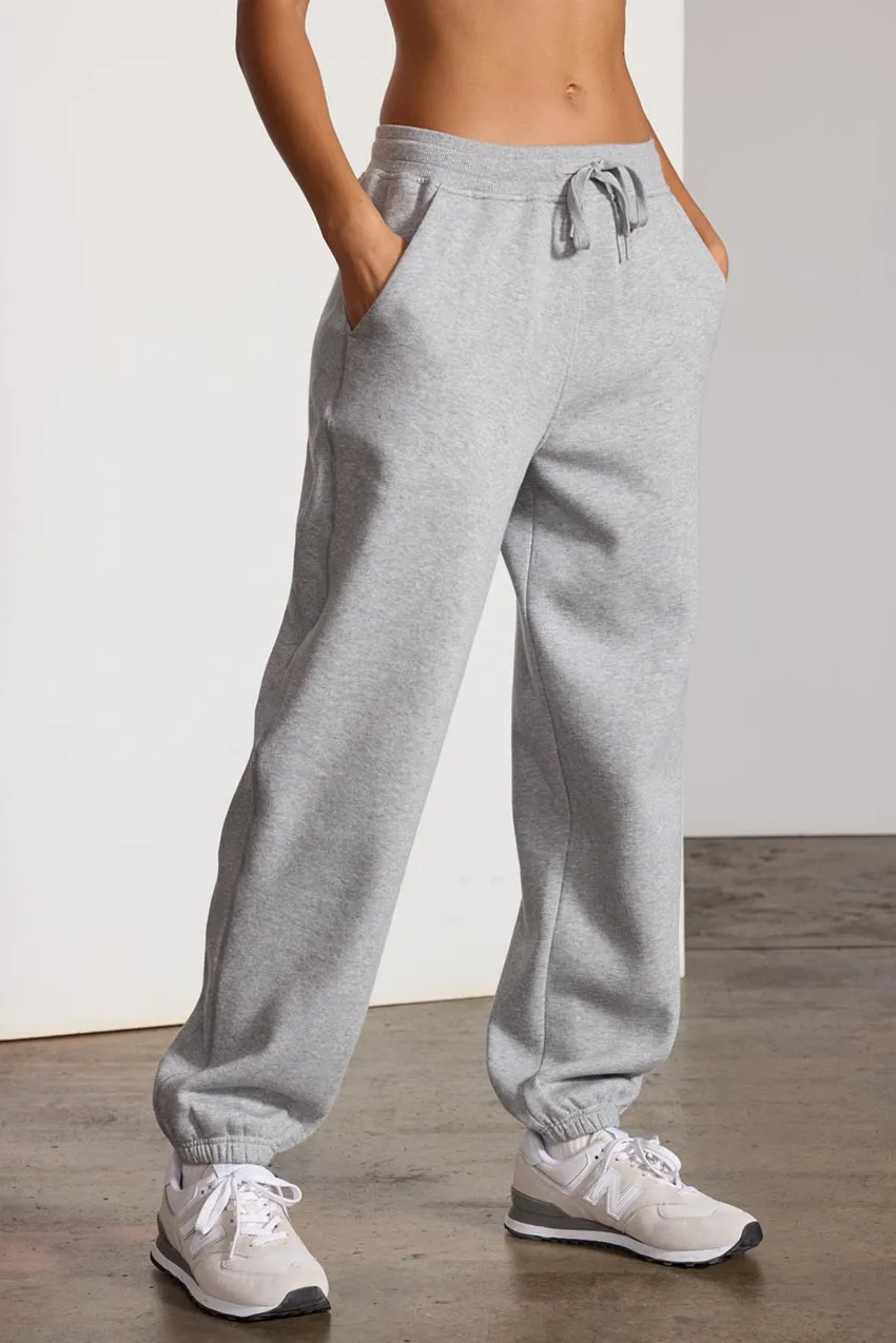 Comfort Fleece Relaxed Jogger - Htr Concrete