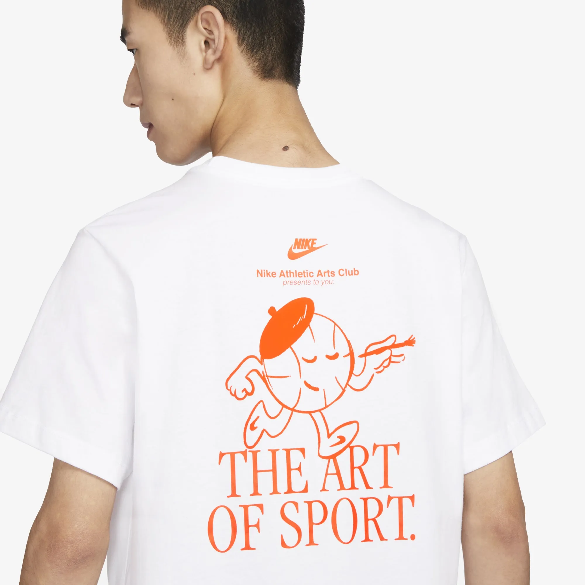 Nike | SPORTSWEAR  { WHITE