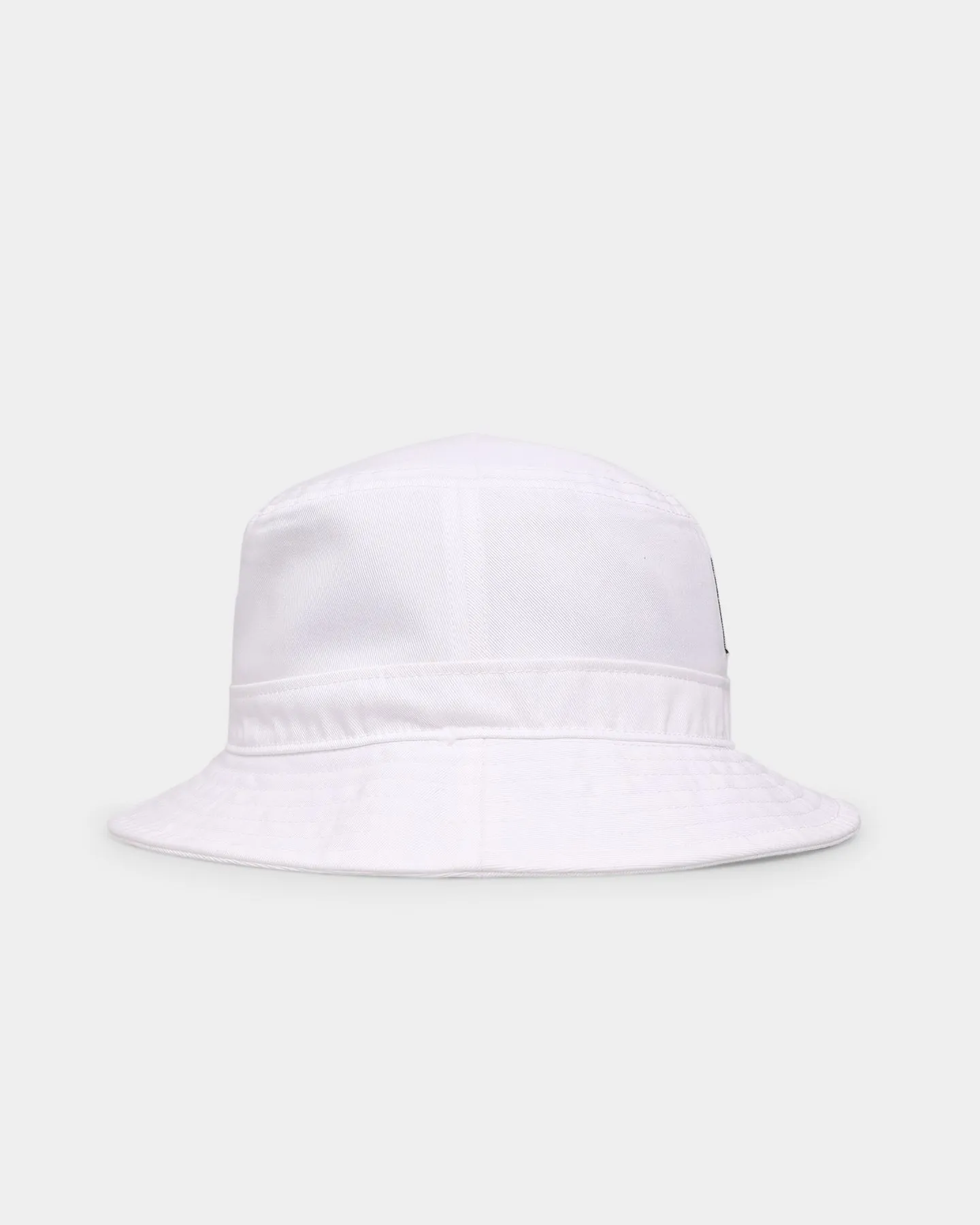 Nike Women's Sportswear Futura Core Bucket Hat White