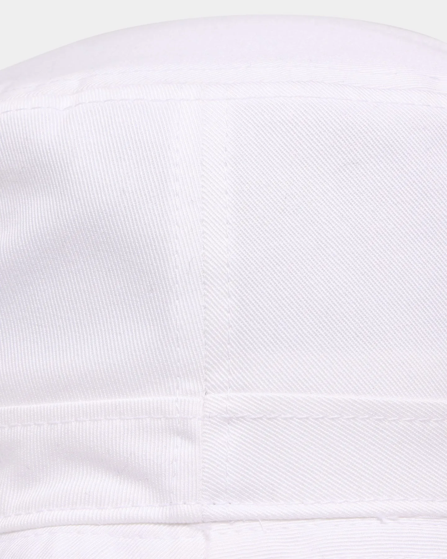 Nike Women's Sportswear Futura Core Bucket Hat White