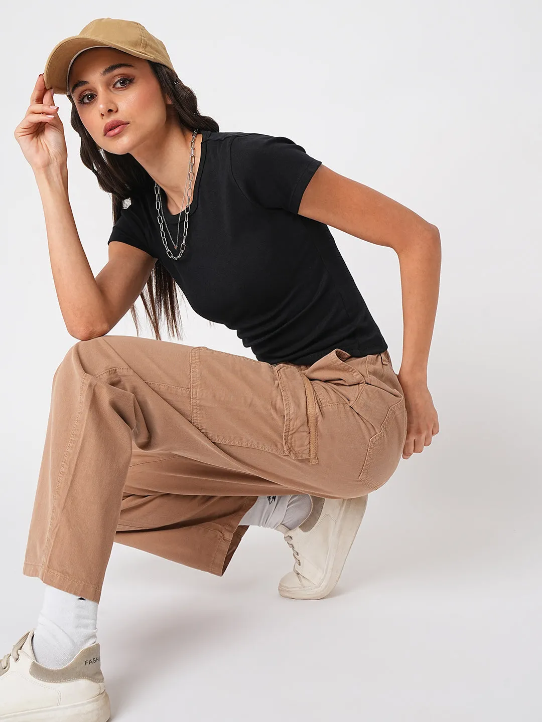 Women Solid Black Crop Slim Fit T-Shirt